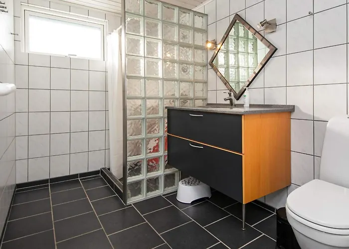 5 Person In Hejls-by Traum Hejls